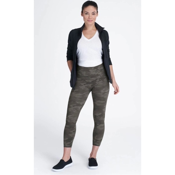 Spanx Look at Me Now Seamless Cropped Leggings in Sage Camo - Picture 1 of 11